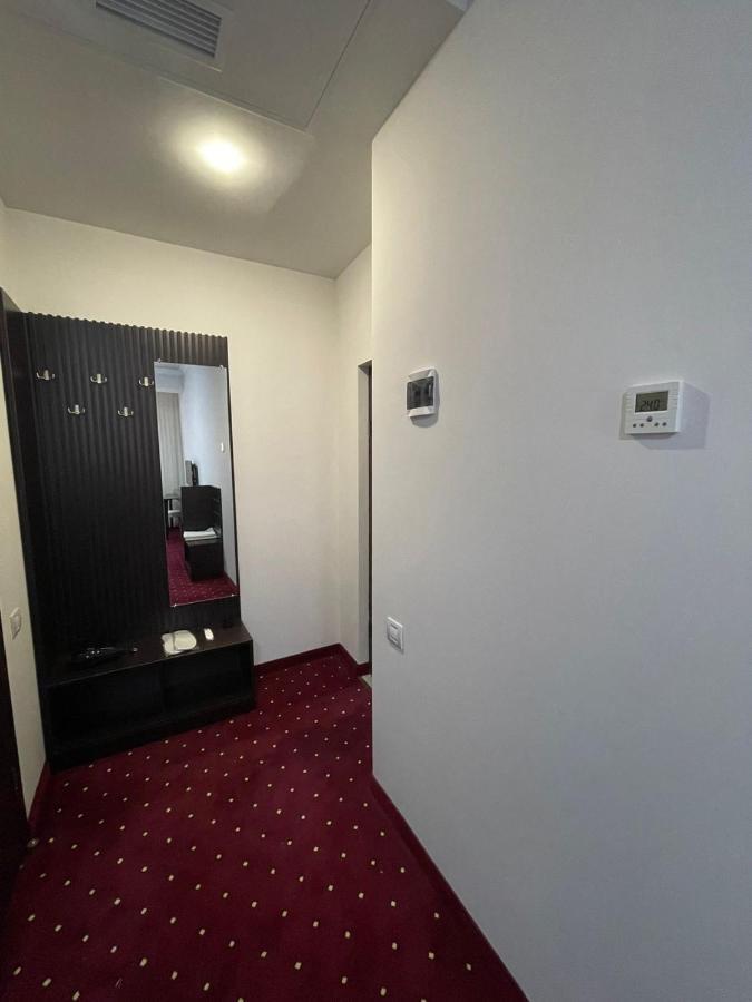 Anga Yerevan Hotel Exterior foto